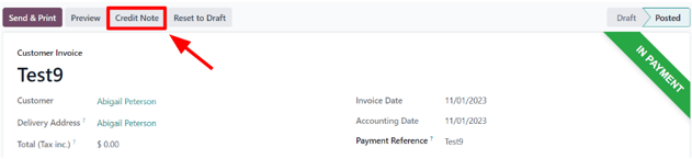 A typical customer invoice with a Credit Note button highlighted in SotaERP Sales.